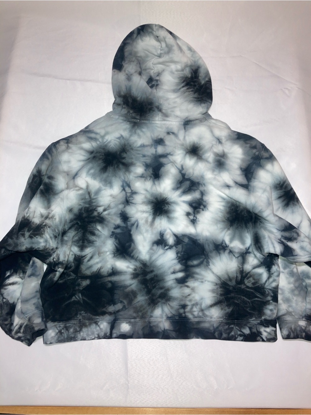 Nike Black & White Tie-Dye Pullover Hoodie for Women - Picture 9 of 9
